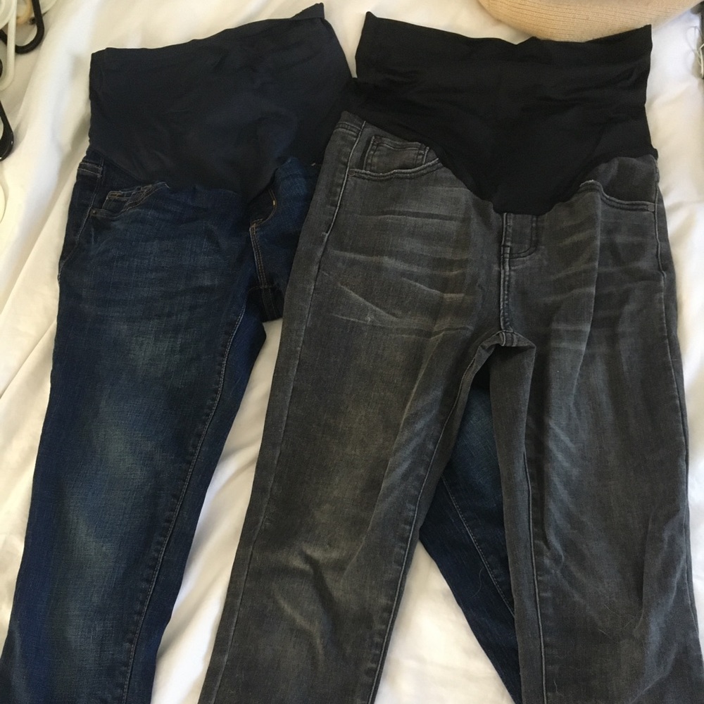 Old Navy Bundle of 2 maternity jeans